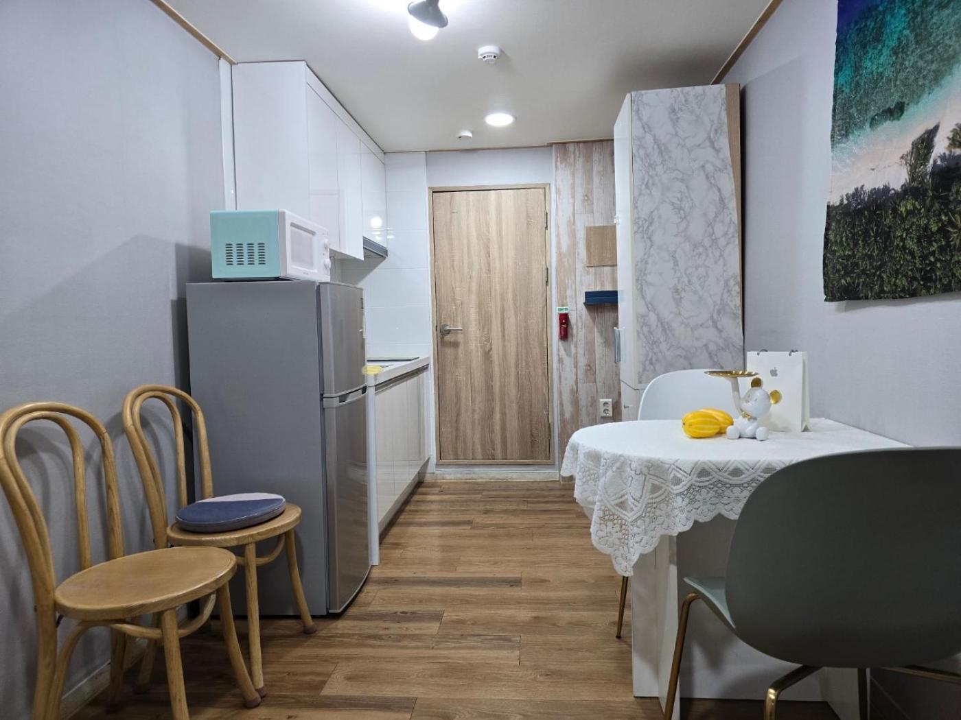 Hongdae Guest House Room#G#E#D#R#M Seoul Exterior photo
