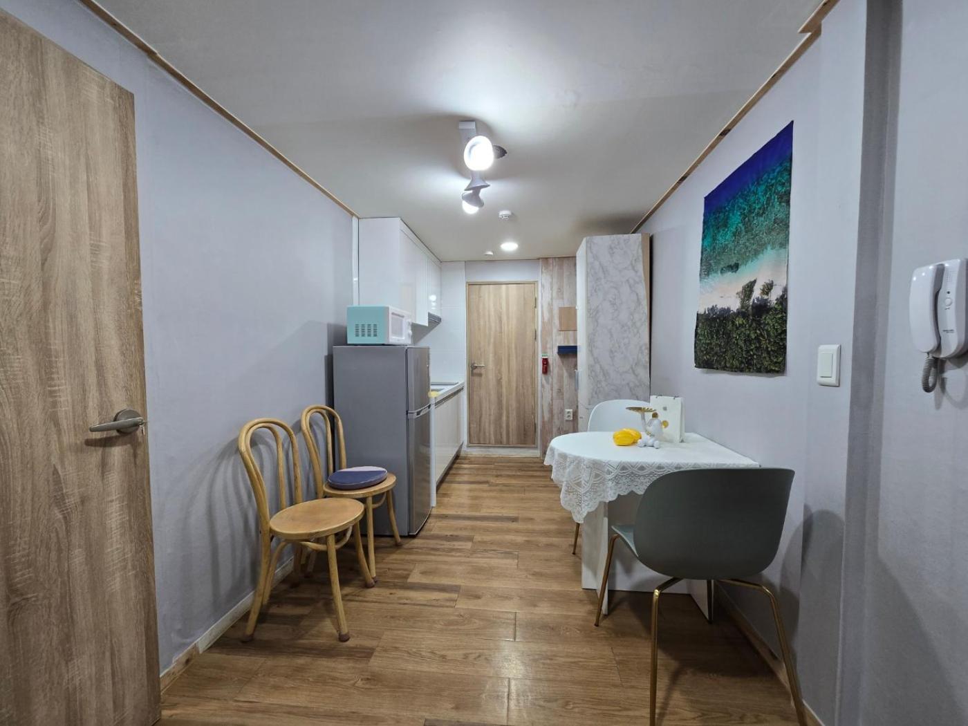 Hongdae Guest House Room#G#E#D#R#M Seoul Exterior photo